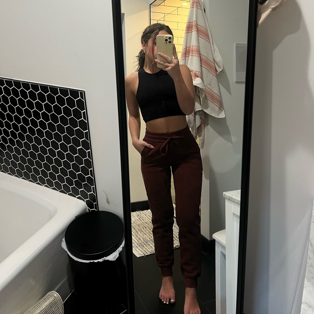 Lululemon sweatpant joggers